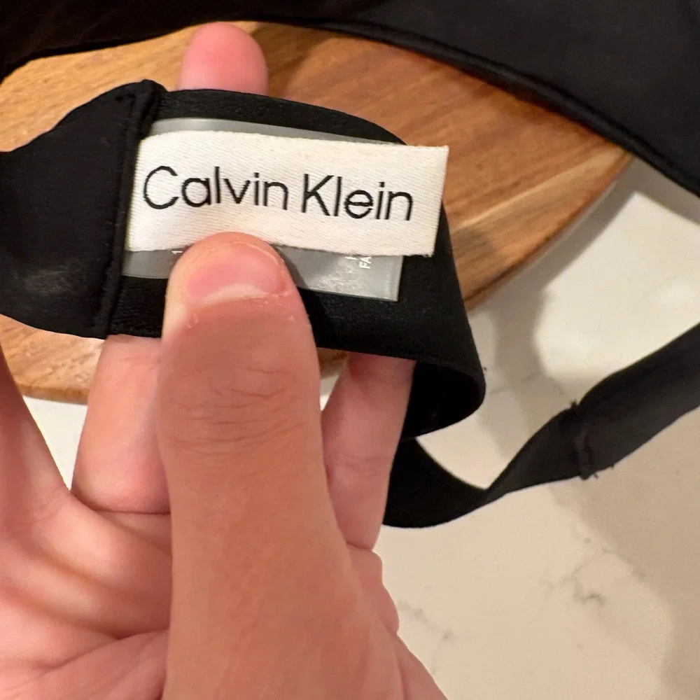 Calvin Klein Visor Women Black Elastic Logo Band Perforated Golf Tennis Hat